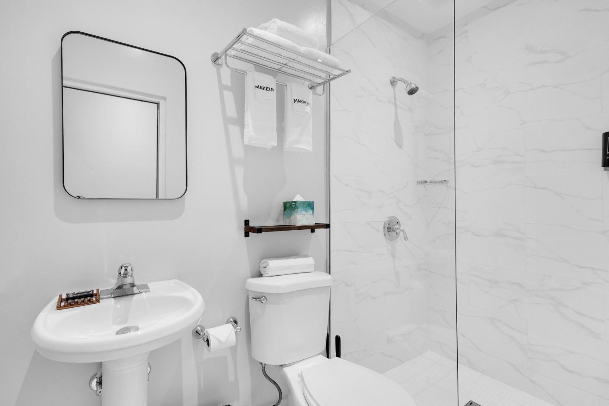 Red Door Inn San Juan Ngoại thất bức ảnh